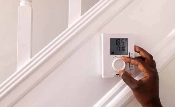 properly functioning thermostat